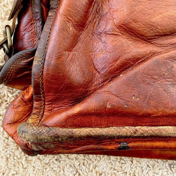 Passion Leather Messenger Bag for Men, genuine leather brown work laptop bag - Picture 12 of 16